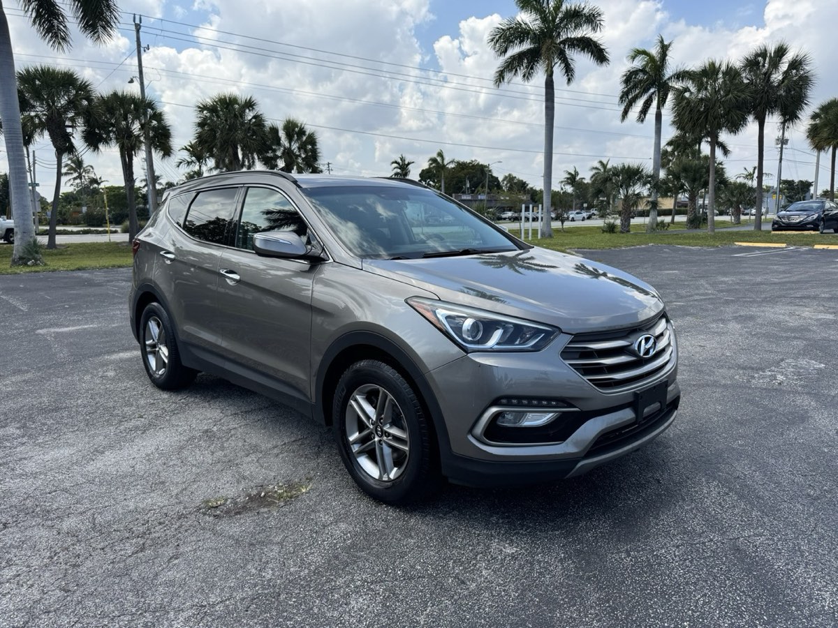2018 Hyundai Santa Fe Sport view 4
