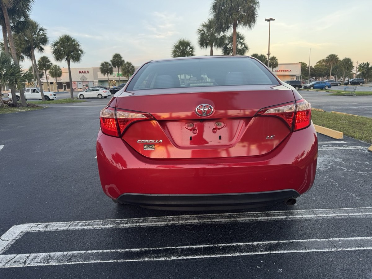 2019 Toyota Corolla view 12
