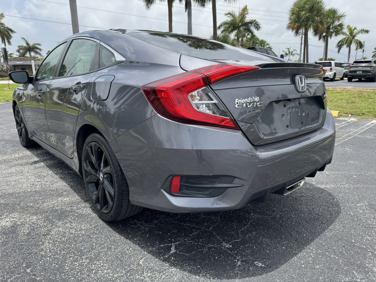 2021 Honda Civic view 7