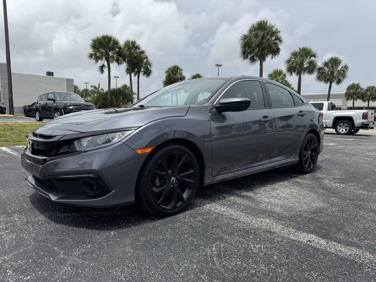 2021 Honda Civic view 8